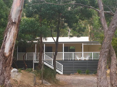 Holiday Heights - Tourism Gold Coast 0