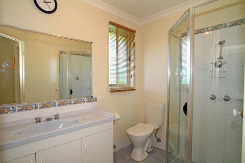 Holiday On The Water - Tourism Gold Coast 2