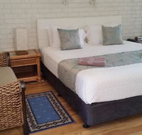 Holland Park Motel - Tourism Gold Coast