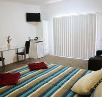 Honeybee - Country Accommodation - Gold Coast