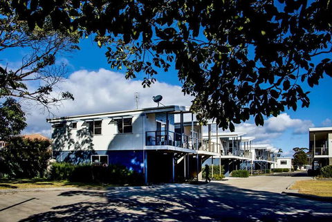 Jervis Bay Holiday Cabins - Tourism Gold Coast 1