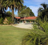 Jolly Swagman Motor Inn Holbrook - Tourism Gold Coast