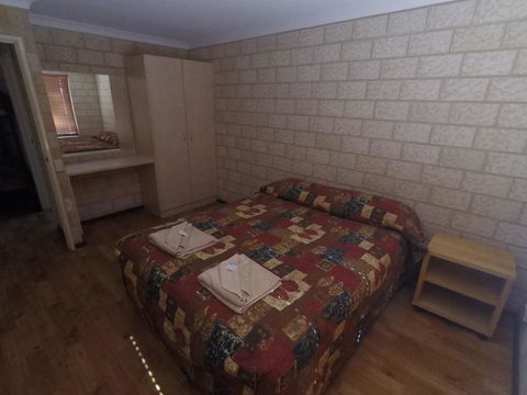 Kalbarri Tudor Holiday Park - Tourism Gold Coast 1