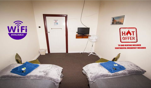 Kaneira Hotel - Tourism Gold Coast 3