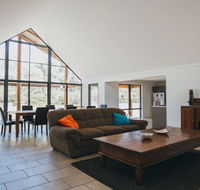 Kangaroo Retreat - Tourism Gold Coast