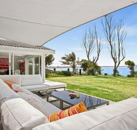 Karelda - absolute waterfront pet friendly property - Tourism Gold Coast