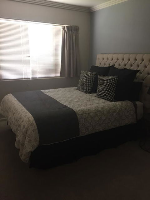 Kindred Lodge Apartments - Tourism Gold Coast 1
