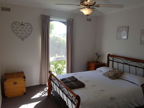 Kings Cottage - Tourism Gold Coast 3