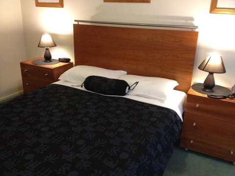 Knightsbridge Apartments - Tourism Gold Coast 1