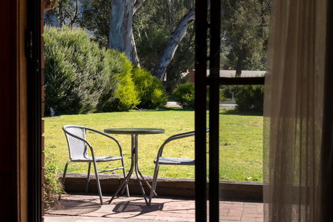 Kookaburra Motor Lodge - Tourism Gold Coast 3