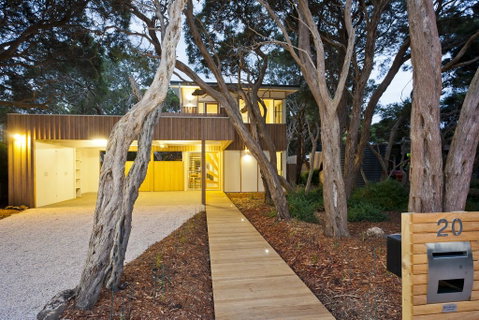 Koorameet - Tourism Gold Coast 1