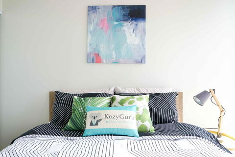 KOZYGURU BRISBANE CITY HIGHRISE 1BED APT SPIRE QBN550-2501 - Tourism Gold Coast 1