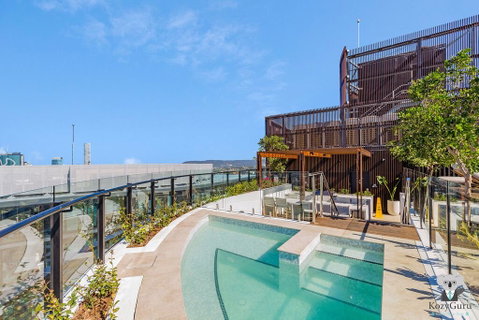 KOZYGURU FORTITUDE VALLEY HOLIDAY STYLE 2 BED APT FREE PARKING QFV211-1601 - Tourism Gold Coast 2