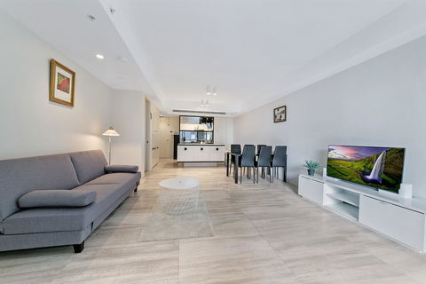 KOZYGURU HAYMARKET SYDNEY CITY VIEW 2 BED STUNNING APT NHA178-1206 - Tourism Gold Coast 0