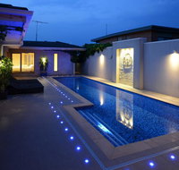Kraimorie Large family beach house with pool superb water views pool and games room - Tourism Gold Coast