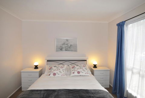 KYEEMA - FREE WIFI & NETFLIX - PET FRIENDLY (OUTSIDE ONLY) - Tourism Gold Coast 1