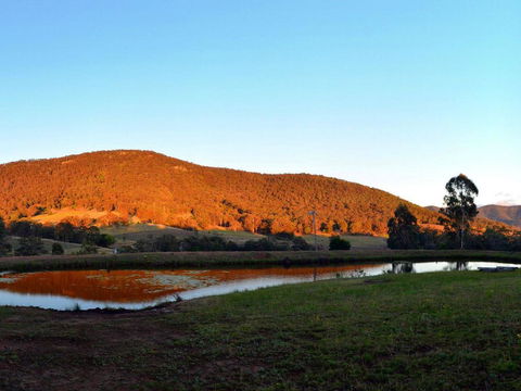 La Sila Homestead On Marrowbone - Cutest Cottage In The Hunter With Killer Views - Tourism Gold Coast 1