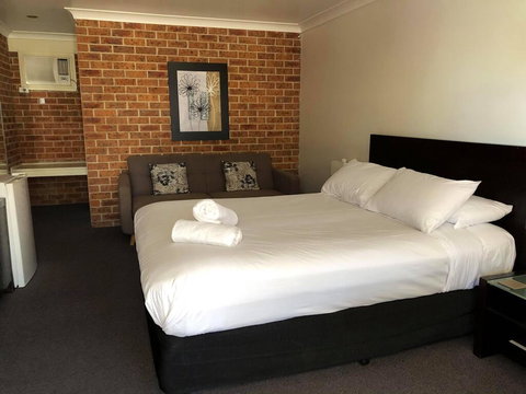Lake Macquarie Motor Inn - Tourism Gold Coast 0