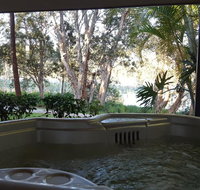 Lake Russell Lakeside Retreat - Tourism Gold Coast