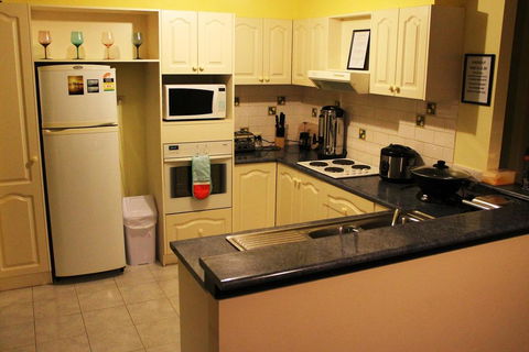 Lake Tyrrell Accommodation - Tourism Gold Coast 3
