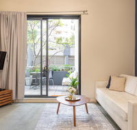 Large Apartment 2 Parking Spots and Pool - Tourism Gold Coast