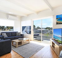 Lazy Days Beach House Jervis Bay - Pet Friendly 4 Mins Walk to Beach - Tourism Gold Coast