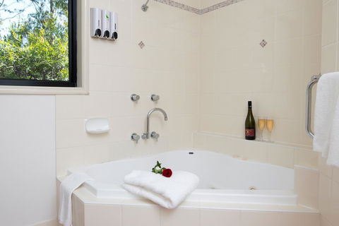 Leisure Inn Pokolbin Hill - Tourism Gold Coast 3