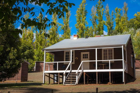 Lewana Cottages - Tourism Gold Coast 0