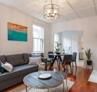 Luxurious Heritage Home with Harbour Bridge Views - Tourism Gold Coast