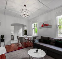 Luxurious Historic Home with Harbour Bridge Views - Tourism Gold Coast