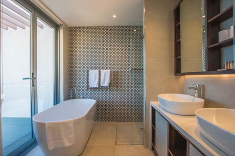 Luxurious Townhouse With Natural Light In Rosebery - Tourism Gold Coast 2
