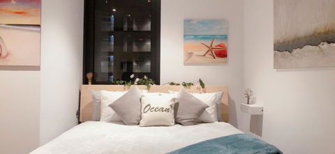 LUXURY KING APARTMENT PARRAMATTA CBD 1 MIN FROM STATION & WESTFIELD Sleeps 4 - Tourism Gold Coast 0