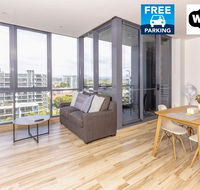 Luxury modern apartment in Southport with hotel facilities - Tourism Gold Coast