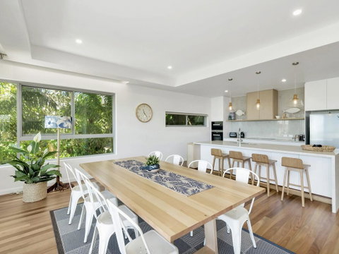 Luxury On Currumbin Beach - Tourism Gold Coast 1