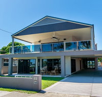 Magical holiday home - Welsby Pde Bongaree - Tourism Gold Coast