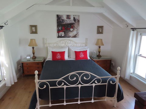 Maison De May Boutique Bed & Breakfast - Tourism Gold Coast 0