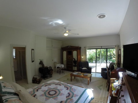 Mandalay House - Gold Coast 2