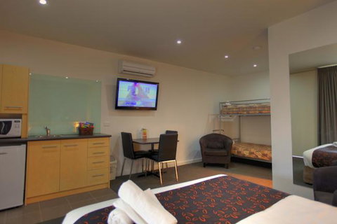 Mansfield Motel - Tourism Gold Coast 2