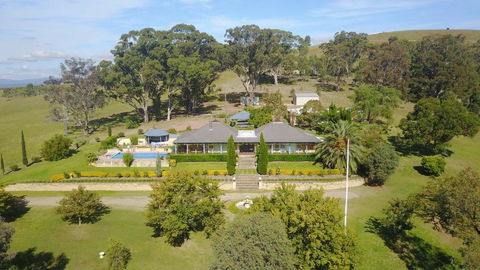 Marrowbone Vineyard Estate - One Of The Hunters Finest Estates - Tourism Gold Coast 2
