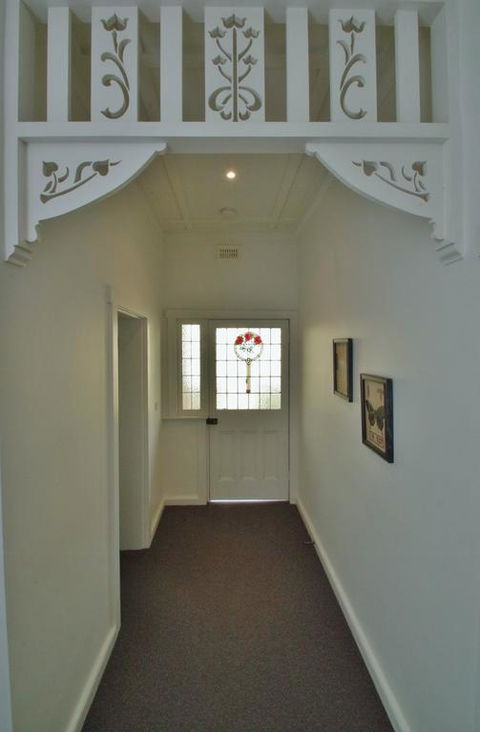 McKenzie House - Tourism Gold Coast 3