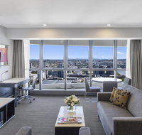 Meriton Suites Herschel Street - Tourism Gold Coast