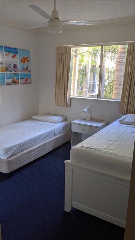 Mermaid Beach Apartment - Tourism Gold Coast 3