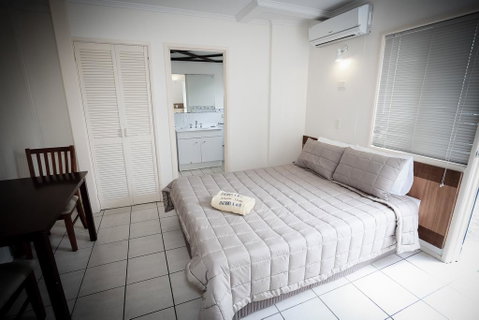 Miami Shore Apartments & Motel - Tourism Gold Coast 3