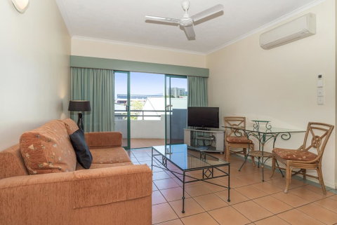 Mid City Luxury Suites - Tourism Gold Coast 2