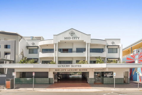Mid City Luxury Suites - Tourism Gold Coast 0