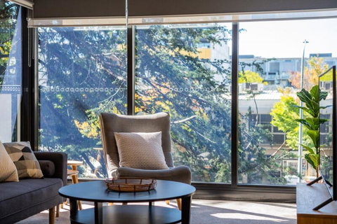 Midnight Apartments Accommodate Canberra - Tourism Gold Coast 0
