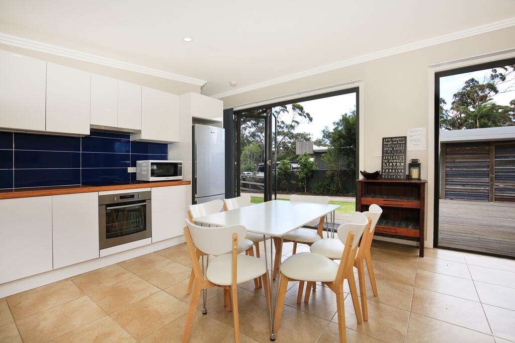 Bolong NSW Tourism Gold Coast