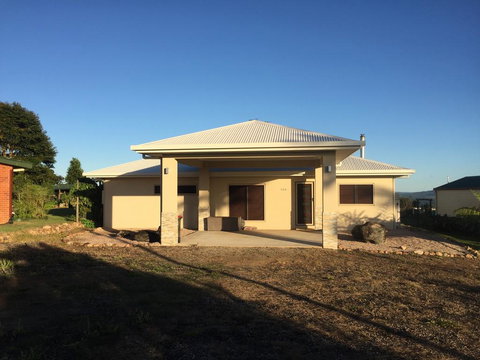 MilaViews - Tourism Gold Coast 2