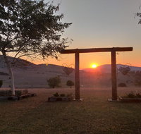 Milford Country Cottages - Gold Coast