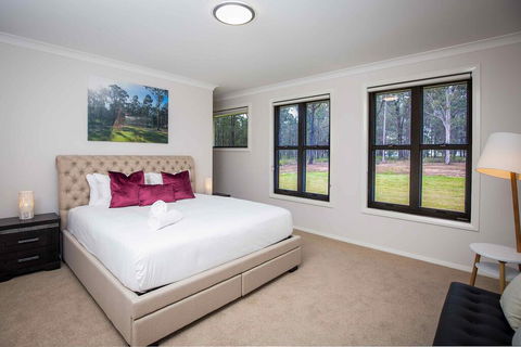 Mirambeena - Tourism Gold Coast 1